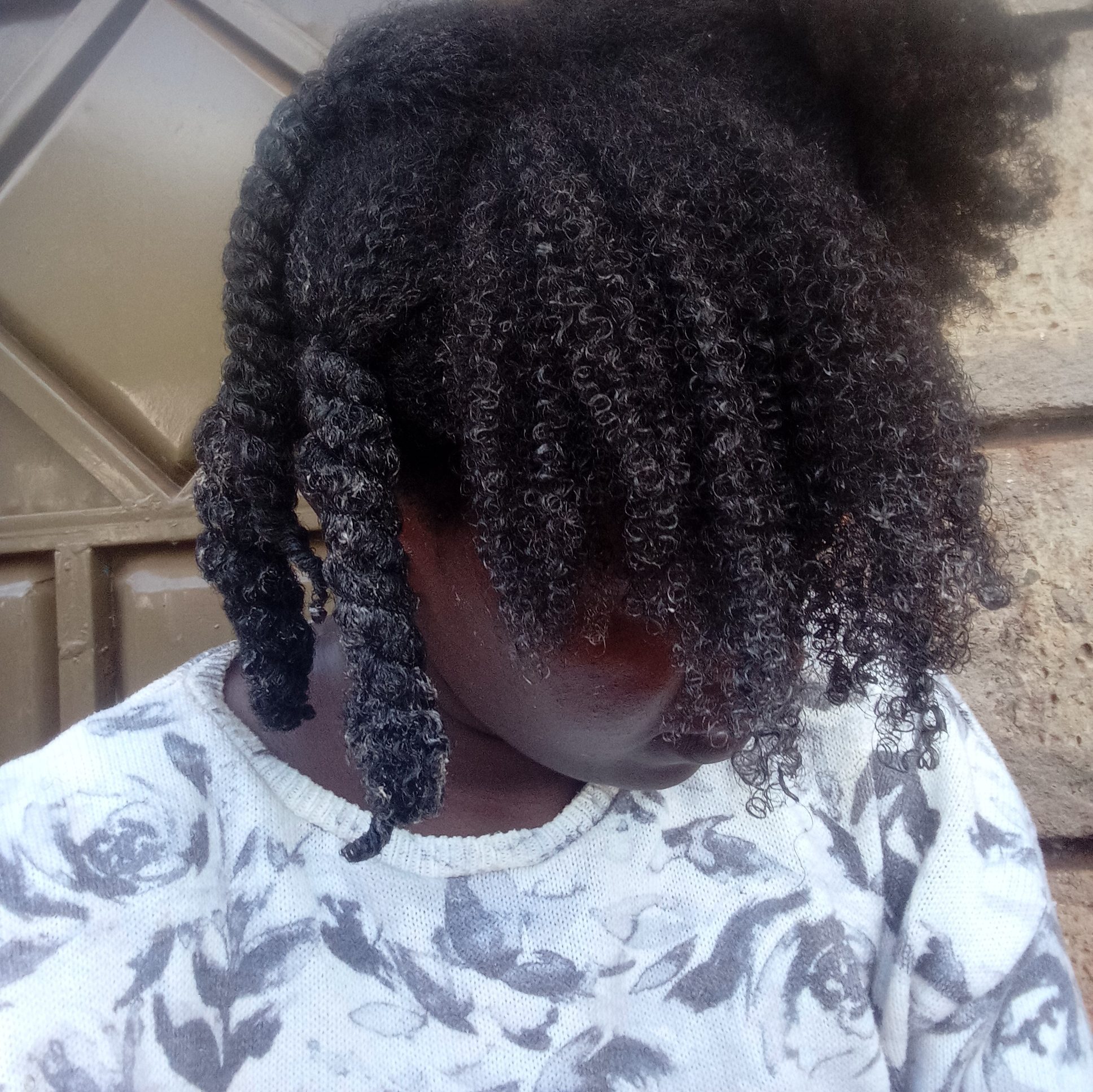 Why sectioning natural hair is important
