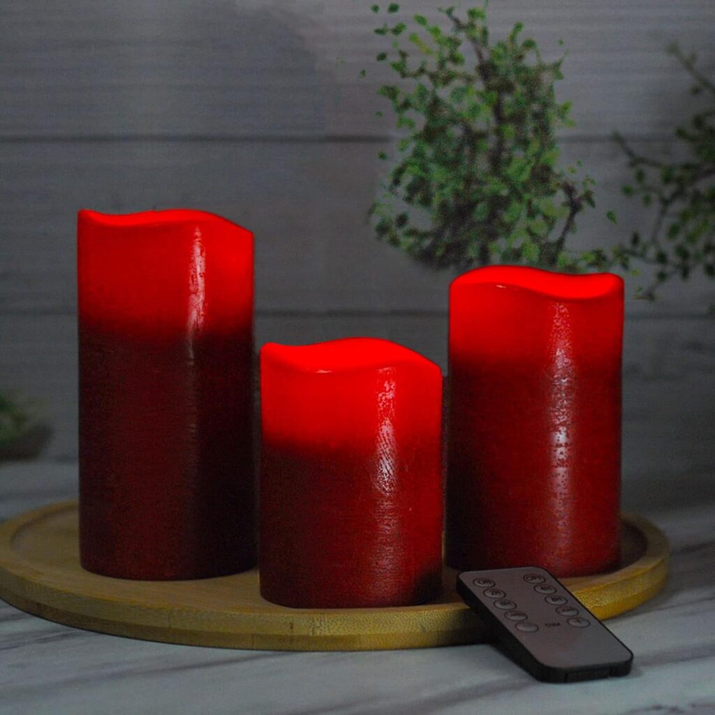 M Mirrowing Christmas Red Pillar Candles. 