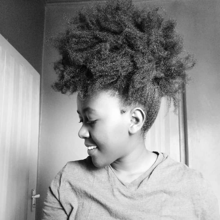 Why you should consider frohawk style on natural hair