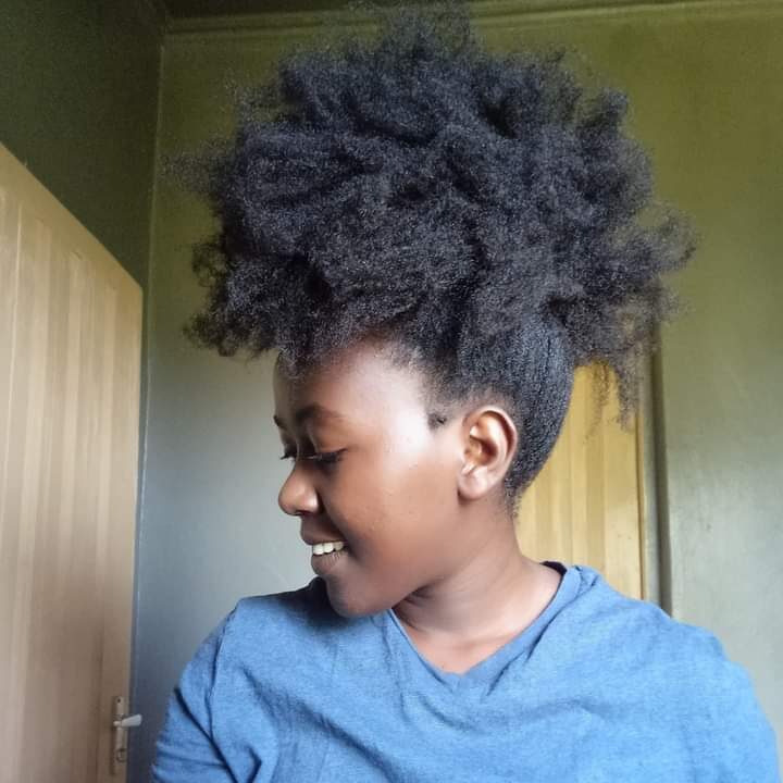 4C natural hair frohawk style