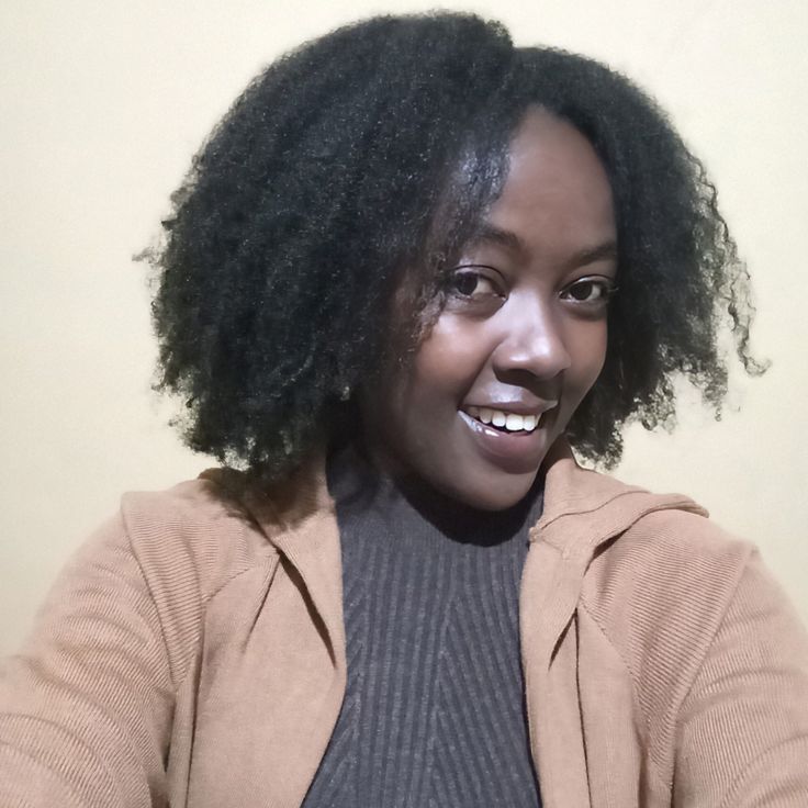 Signs That Your 4C Natural Hair Is Dry.