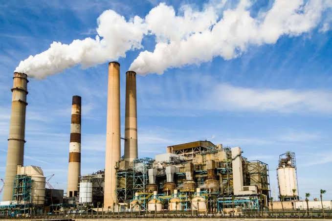 Read more about the article Environmental Auditing in the Manufacturing Industry: A Deep Dive into What, Why, and How.