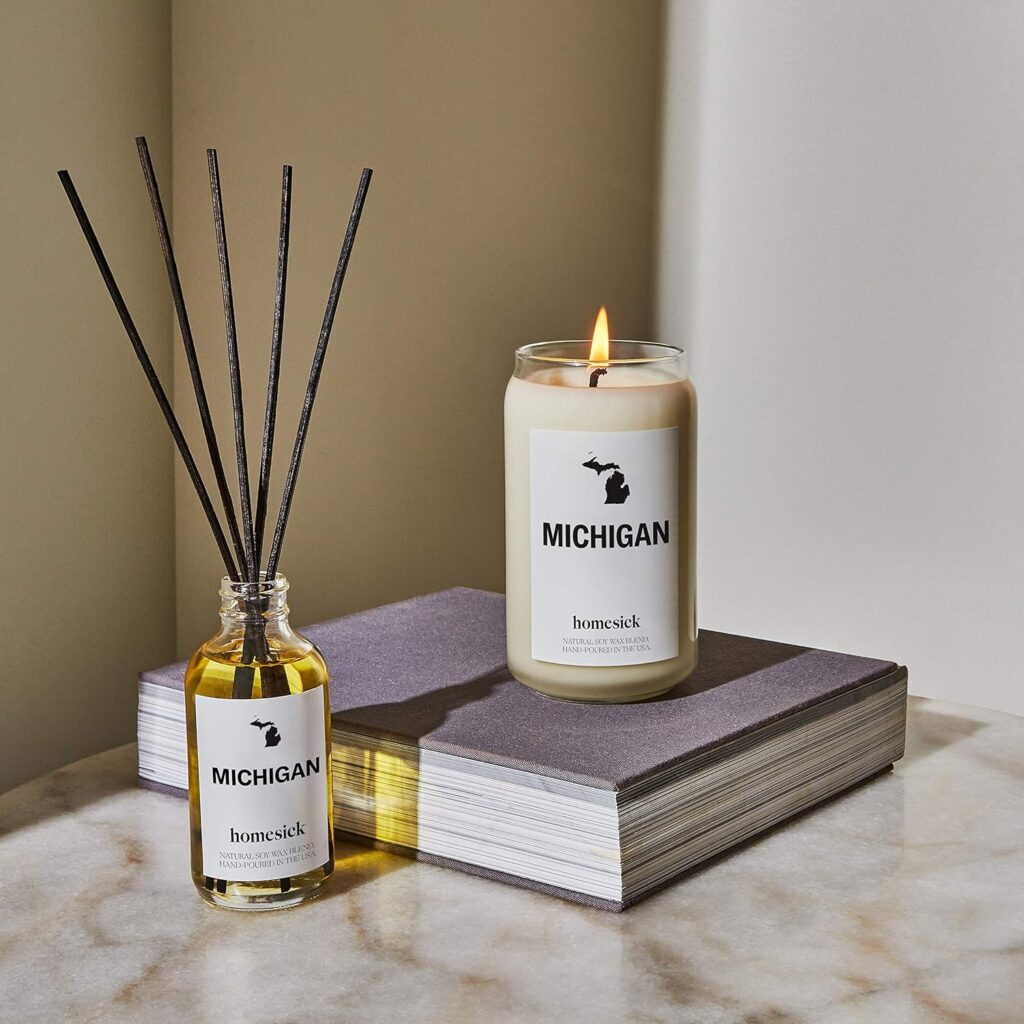 Top 10 Best Selling Fall Scented Candles to Set a Seasonal Mood.