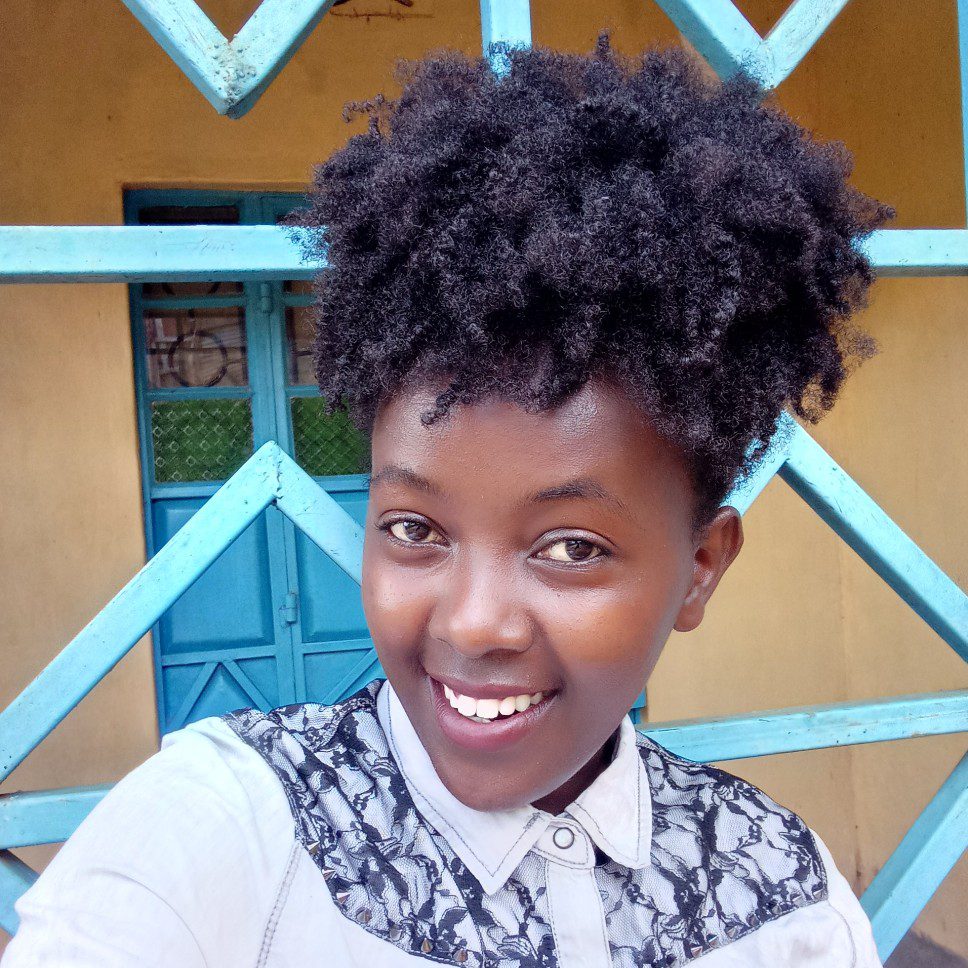 Lesson1 from my 7 Years Natural Hair Journey. 4 Lesson 1 from my 7 Years Natural Hair Journey.