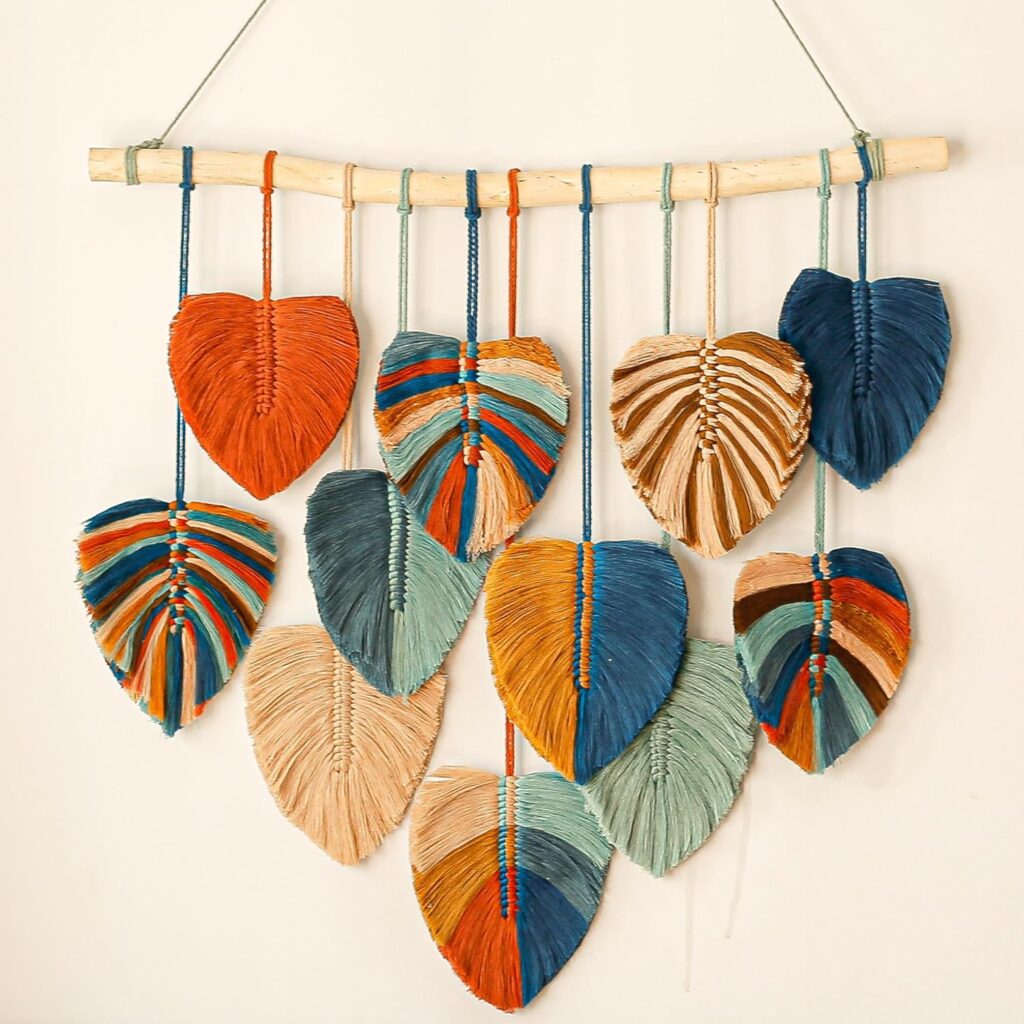 10 Best Stylish Ways to Make White Rental Walls Welcoming. 2 10 Best Stylish Ways to Make White Rental Walls Welcoming.