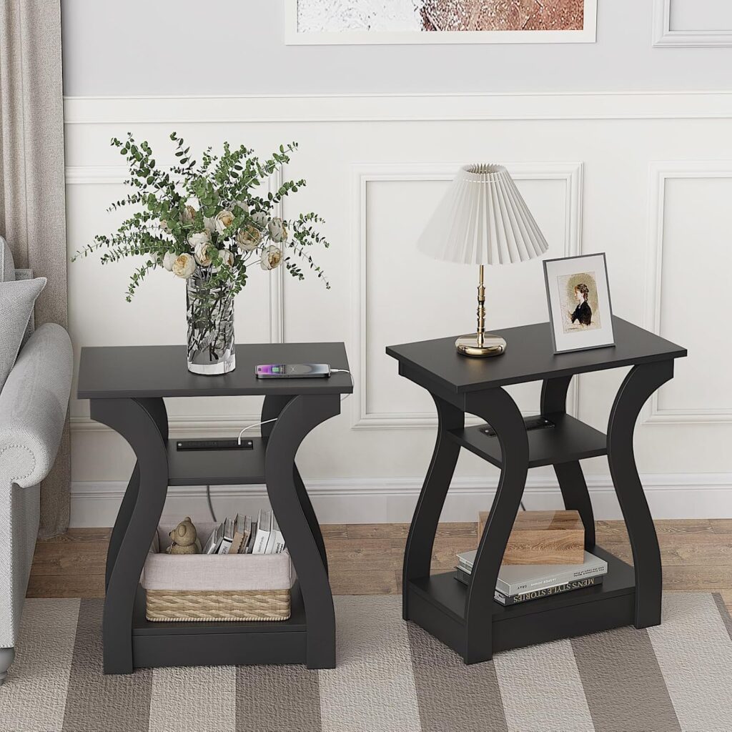 Renter-Friendly Tricks for Creating an Aesthetically Pleasing Living Room. 2 Renter-Friendly Tricks for Creating an Aesthetically Pleasing Living Room.